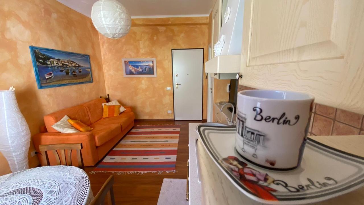 Casa Maurizio In Centro Di Diano Apartament